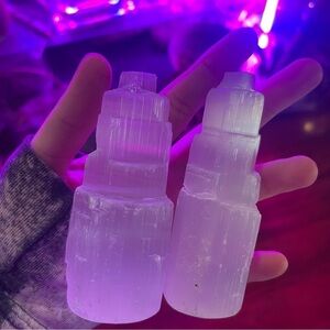 Selenite crystal towers